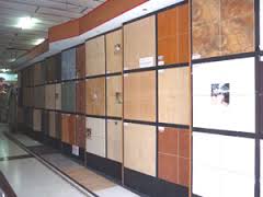 Outlet Kami